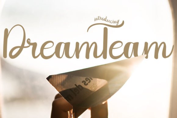 DreamTeam Font - Featured Image